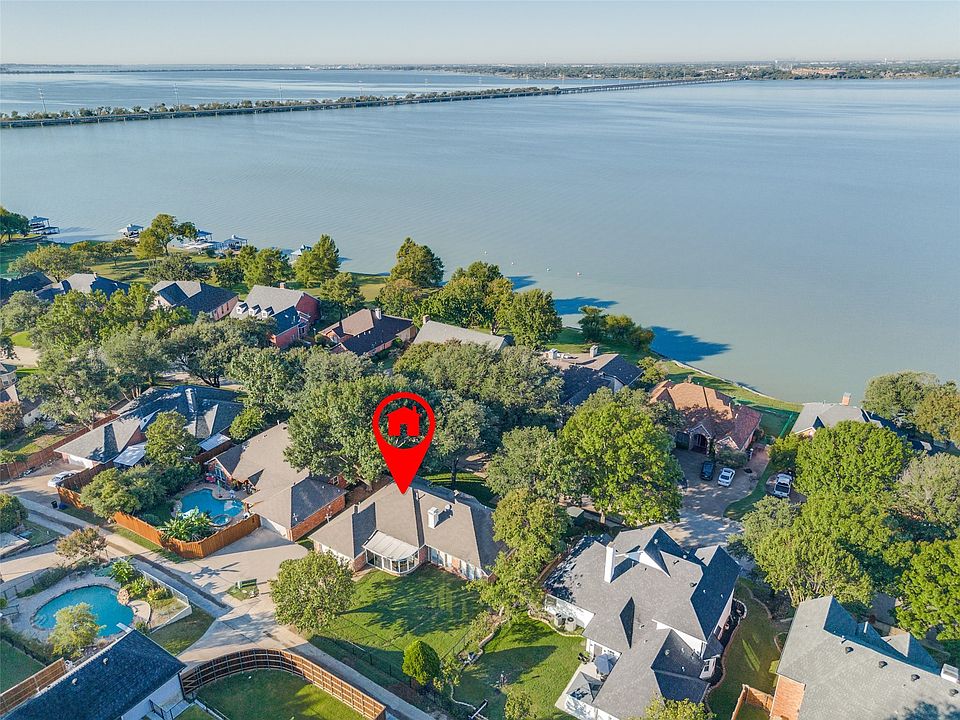 1st image of 620 Sunset Hill Dr