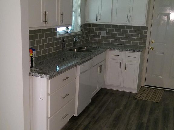 2nd image of 2539 Aloha Dr