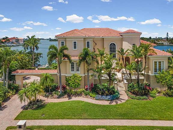 3rd image of 6224 Pasadena Point Blvd