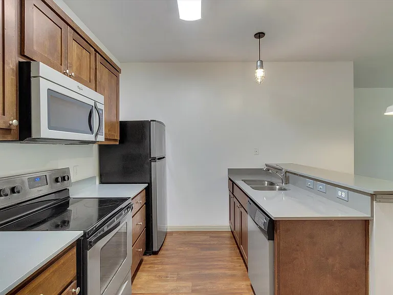 1011 N Lbj Dr #101A — Photo 7