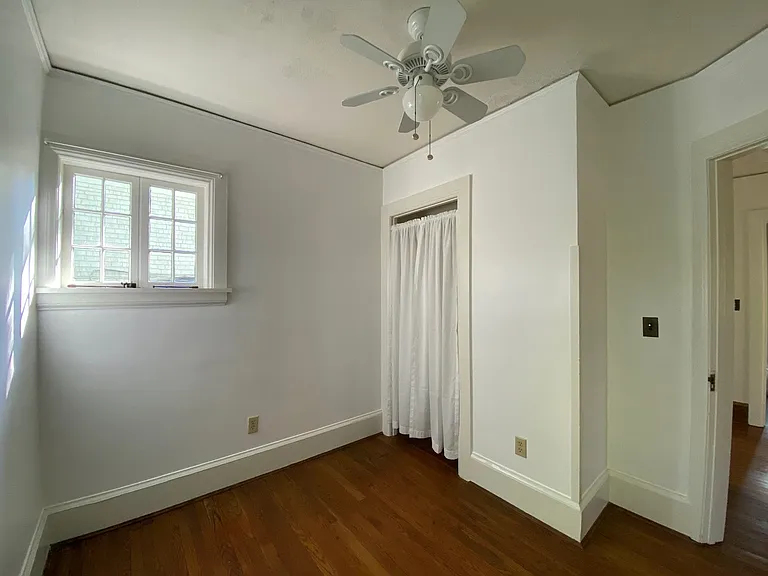 118 Wait Ave — Photo 35