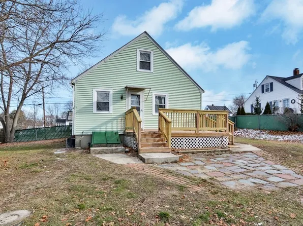 77 S Bowdoin St, Lawrence, MA 01843