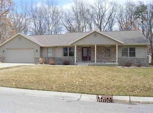 58186 Kobza Ct, Elkhart, IN 46517