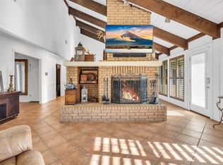 909 Linton Lanier Ln, Jasper, TX 75951