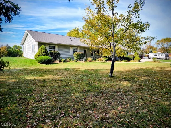 4034 Nichols Rd, Medina, OH 44256