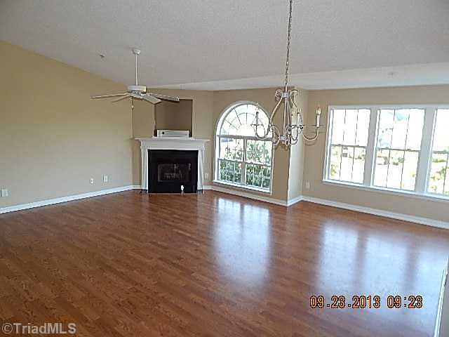 2nd image of 734 Ivy Glen Dr