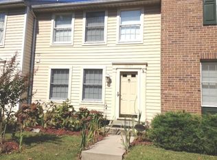 18717 Cross Country Ln, Gaithersburg, MD 20879