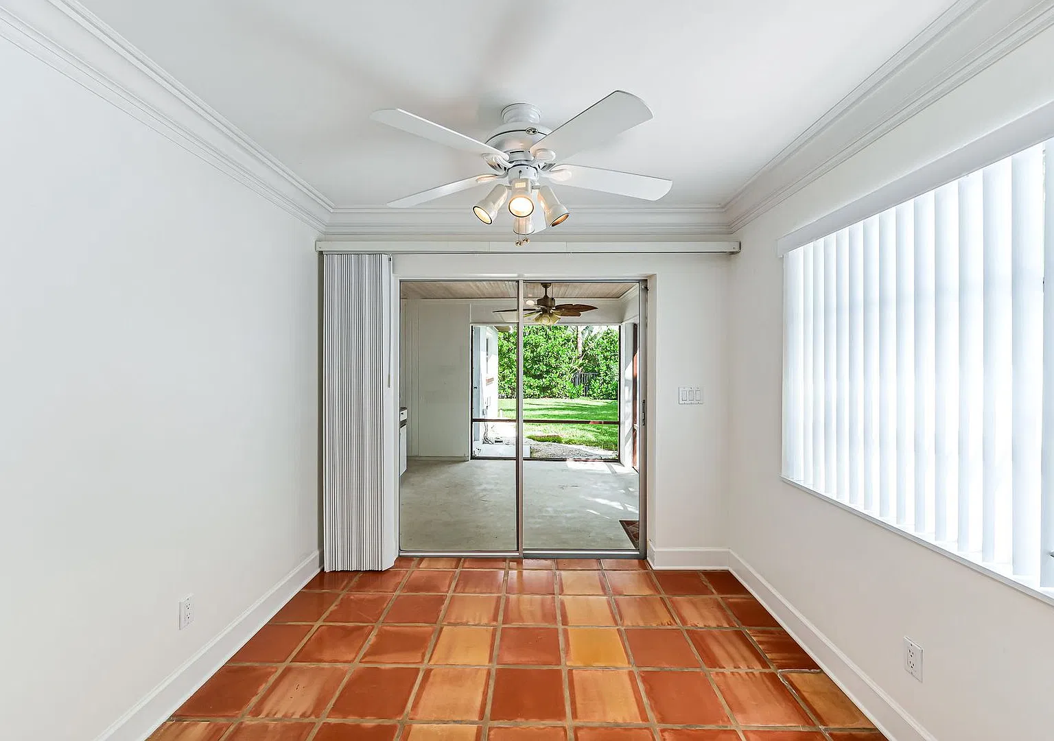2 Bed, 2 Bath Annual Rental in The Moorings — Photo 3