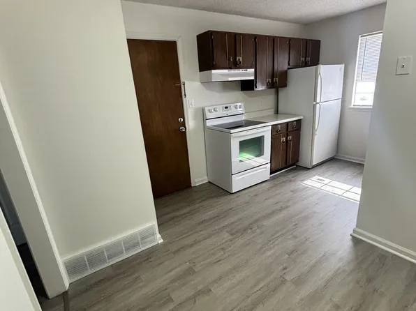 1644 W Adams St #1, Springfield, IL 62704