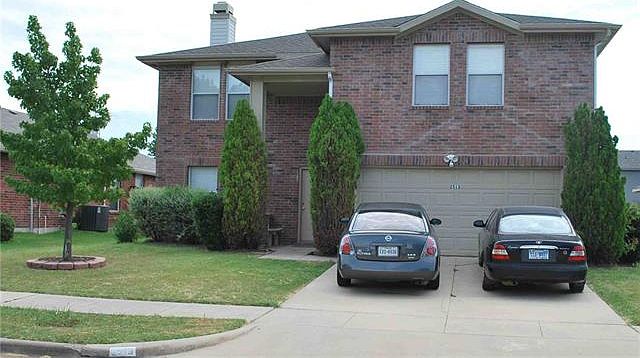 1st image of 2513 Pecan Dr