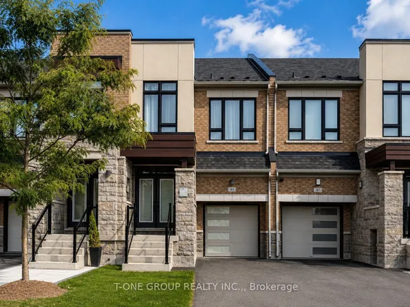 49 Ducharme Dr, Richmond Hill, ON L4S 0J3