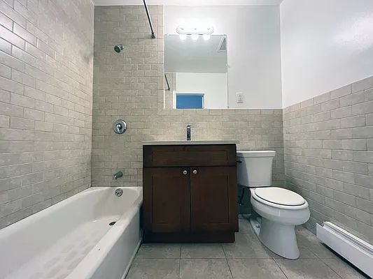 Rented by Bohemia Realty Group | media 21