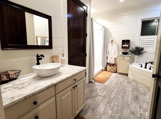 1393 Paul Murphy Rd, Moultrie, GA 31768