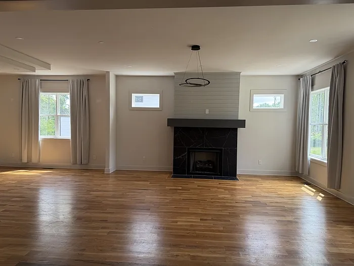 2321 Carter Ave #A — Photo 12