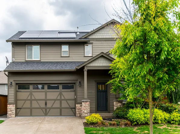 588 Donna Dr, Newberg, OR 97132