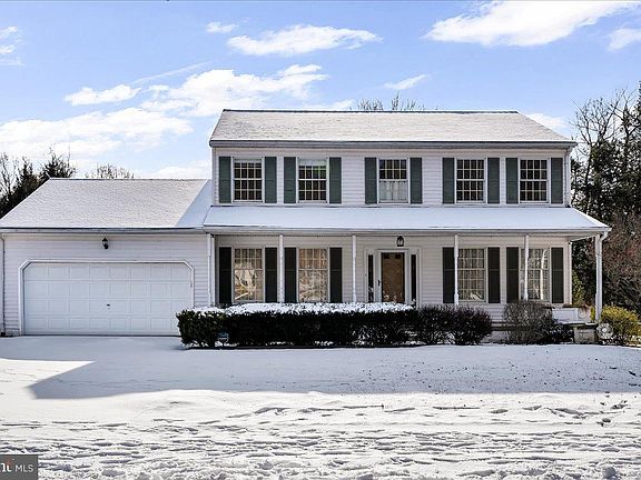 4th image of 63 E Mill Station Dr