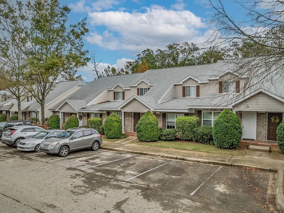 1st image of 2738 W Tharpe St APT 304