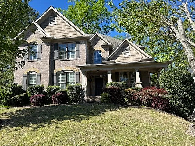 343 Ashleigh Walk Pkwy — Photo 1