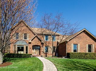 14 Hampton Ct, Algonquin, IL 60102