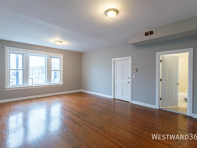3403 W North Ave #2 — Photo 4