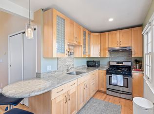 569 Canyon Rd #569, Redwood City, CA 94062