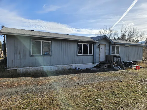 15314 Pioneer Rd, Klamath Falls, OR 97601