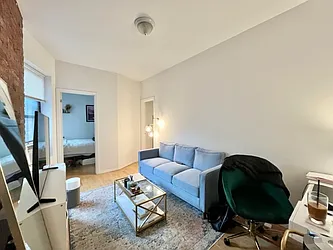 Rented by KNOCKKNOCK LLC