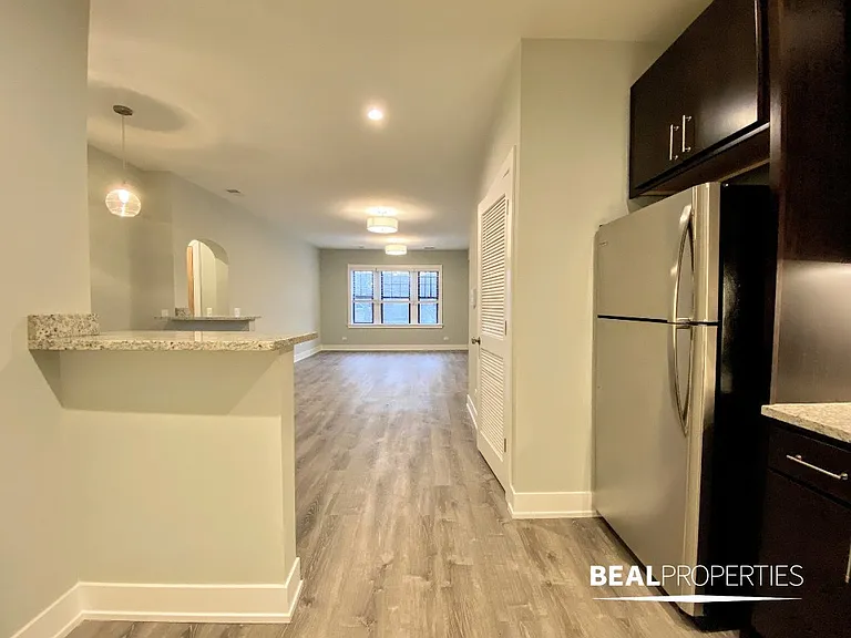 1149 Maple Ave #3 — Photo 2