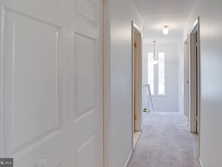 12303 Mulberry Ct — Photo 43