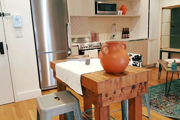 Rented by Nest Seekers International | media 31