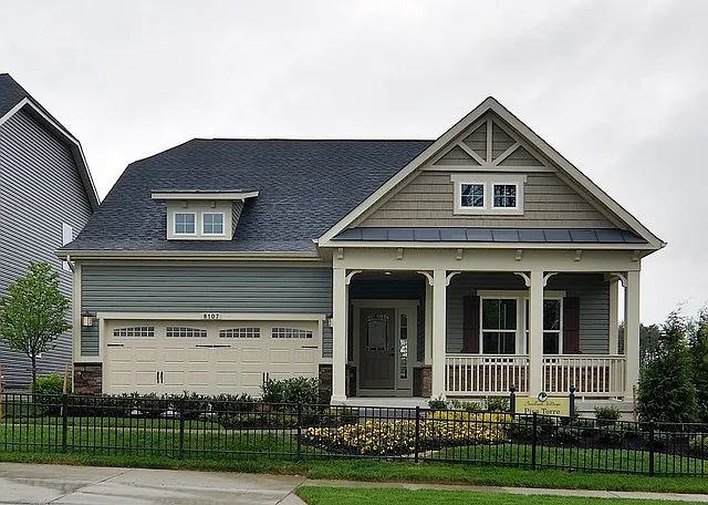 1811 Spencer Way photo 1