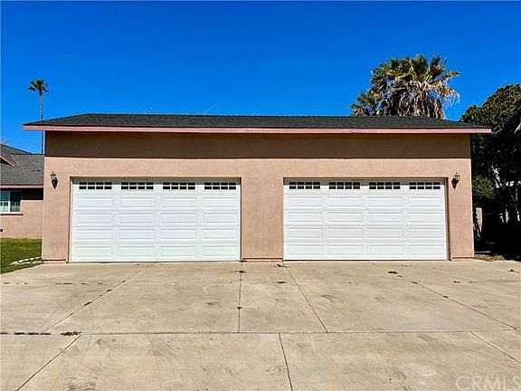 5th image of 9057 Palmetto Ave