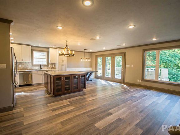 3rd image of 7538 W Redwing Dr