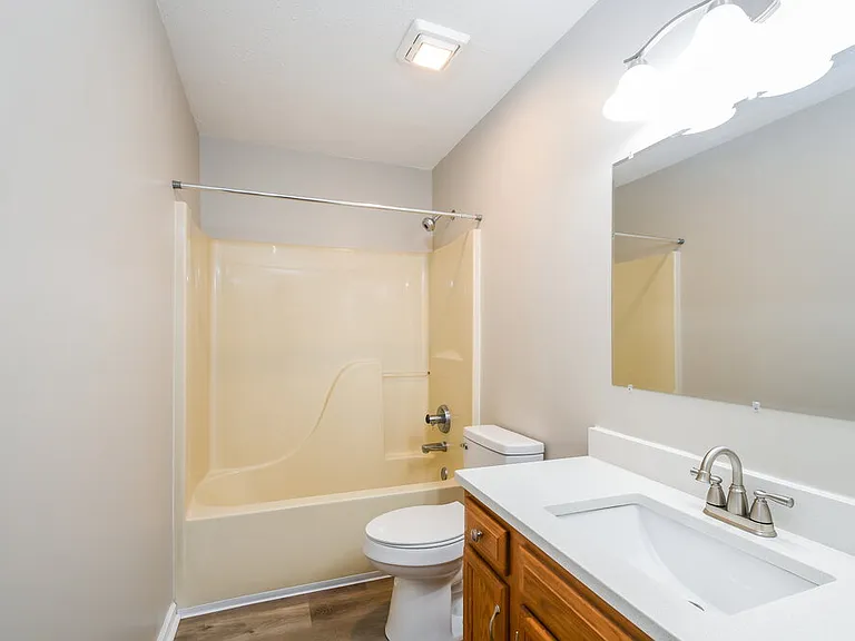 9695 Claymore Dr — Photo 14