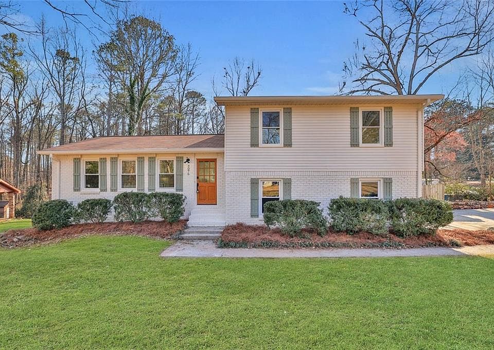 1st image of 3076 Conrad Dr