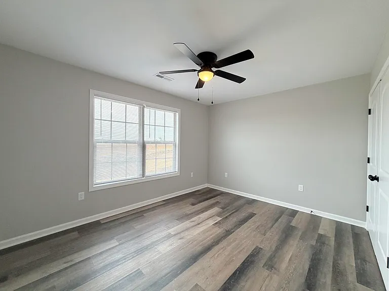 7016 Caravan Dr — Photo 11