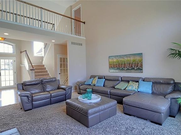 Great_Room_2nd_View-5.jpg