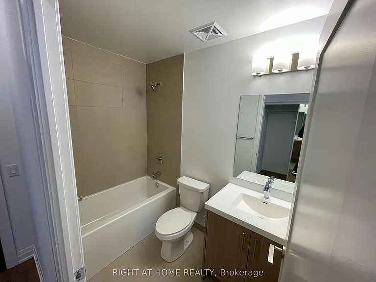 286 Main St #518 — Photo 26