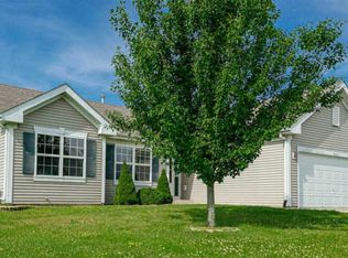 7111 Stearman Dr, Loves Park, IL 61111