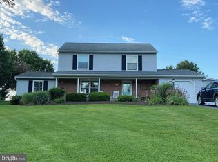112 Tracyberg Rd, Lancaster, PA 17603