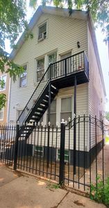 4751 S Hoyne Ave, Chicago, IL, 60609