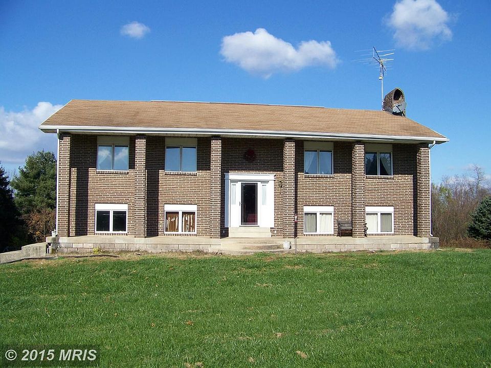Exterior (Front)