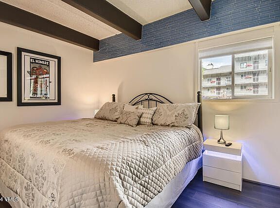 4th image of 508 E Lionshead Cir #213