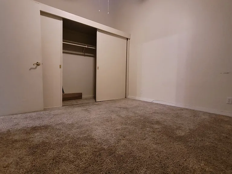 Spacious Upstairs Bedroom 1
