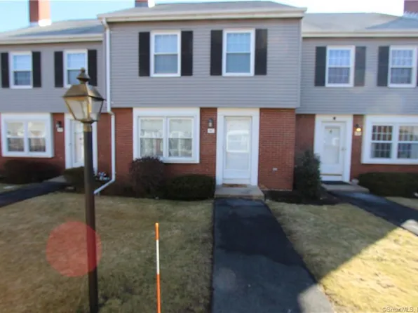 4 Barrington Drive #C, Wethersfield, CT 06109