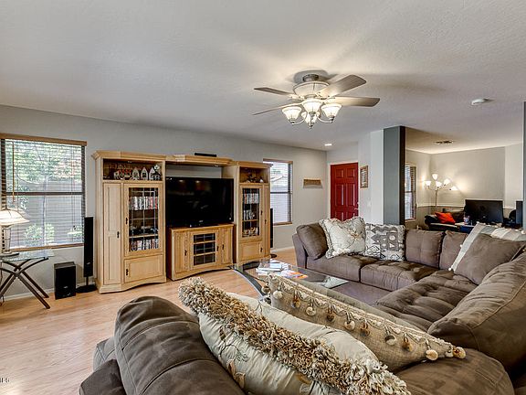 5th image of 2112 W Hasan Dr