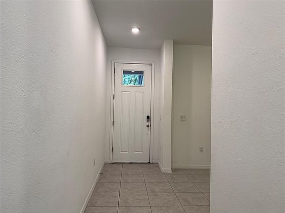 4th image of 15097 Willow Arbor Cir