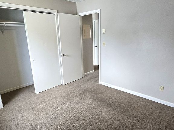 5th image of 2209 S Emerson Ave APT 2