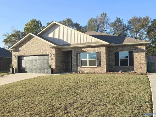 512 Wolf Trce, Hartselle, AL 35640