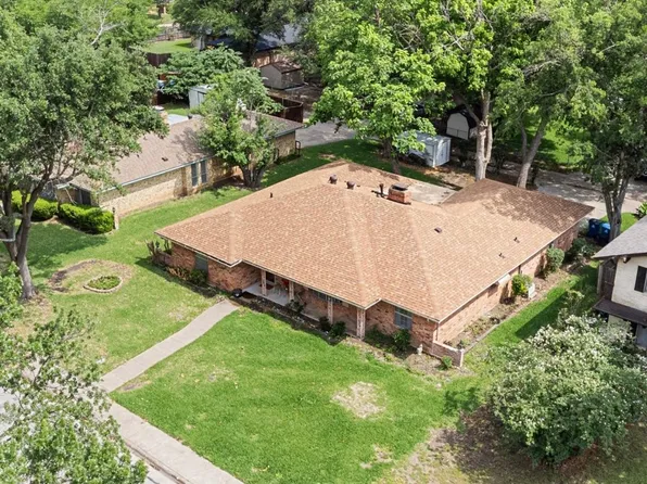 1209 Hanna Cir, Desoto, TX 75115